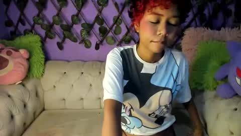 Snapshot of evangely15_ chatting on September 29, 11:59 am evangely15_ online show from September 29, 11:59 am