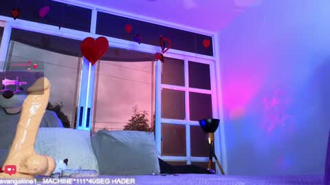 Snapshot of evangelyne1 chatting on February 6, 4:25 pm Evangelyne online show from February 6, 4:25 pm