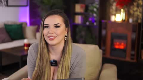 Snapshot of evasunderland chatting on February 27, 9:14 pm Eva online show from February 27, 9:14 pm