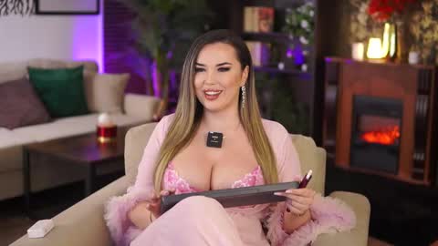 Snapshot of evasunderland chatting on February 28, 11:01 pm Eva online show from February 28, 11:01 pm
