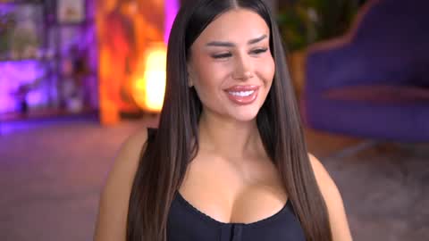 Snapshot of evazane chatting on December 2, 7:10 am Eva online show from December 2, 7:10 am