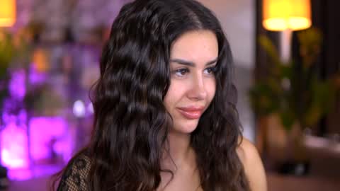 Snapshot of evazane chatting on December 10, 11:00 am Eva online show from December 10, 11:00 am