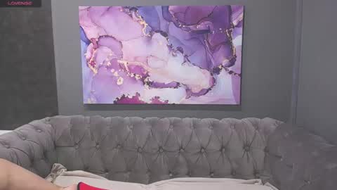 Snapshot of evelibston chatting on October 6, 3:23 am EveLibston online show from October 6, 3:23 am