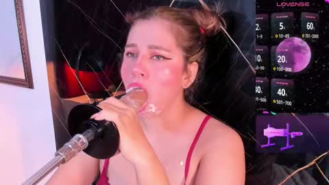 EVELIN online show from November 23, 1:57 pm