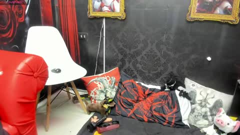 Evelin Hellsing online show from May 27, 12:02 pm