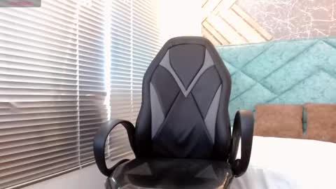 Eveline  online show from February 26, 7:40 pm