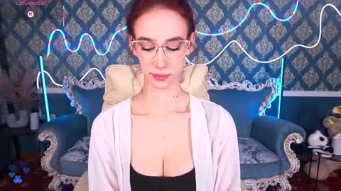 Snapshot of evelyn_rush1 chatting on September 25, 3:00 pm evelyn rush1 online show from September 25, 3:00 pm