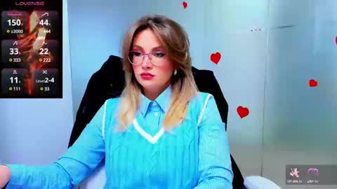 evelyne_rose online show from February 24, 6:14 am