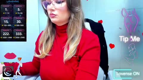 evelyne_rose online show from April 5, 5:39 am