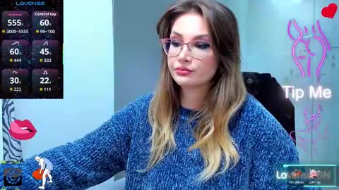 evelyne_rose online show from December 15, 6:18 am