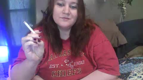 Snapshot of evelynvanderbilt chatting on February 17, 1:55 pm Evelyn Vanderbilt online show from February 17, 1:55 pm