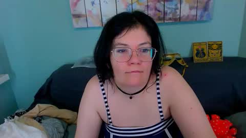 Everly online show from March 21, 8:47 pm