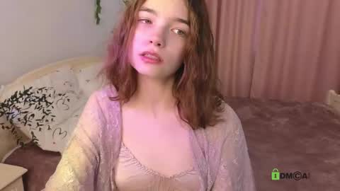 evi_brook online show from October 15, 1:25 pm