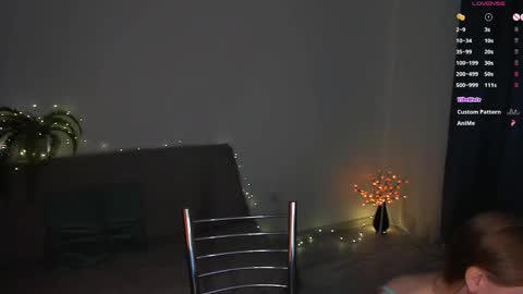 Snapshot of eviesapphire chatting on September 13, 7:33 pm Sofia online show from September 13, 7:33 pm