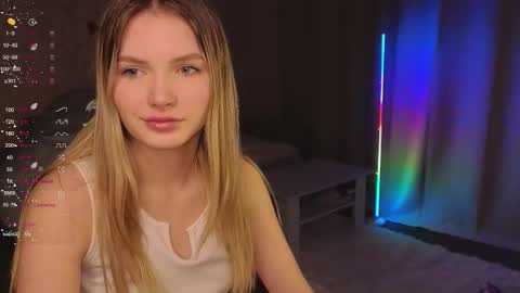 Evelyn online show from November 29, 11:58 am