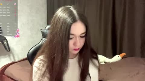 Emma online show from May 18, 5:08 pm