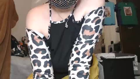 Catwoman online show from February 12, 11:28 pm