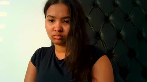 courtney online show from July 15, 5:01 am