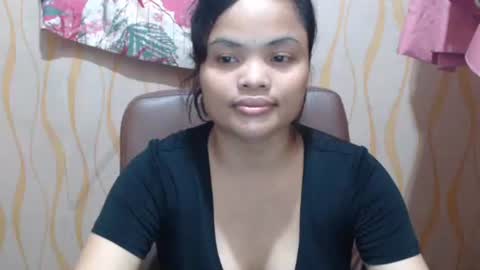 exotic_asian69 online show from September 18, 11:14 pm