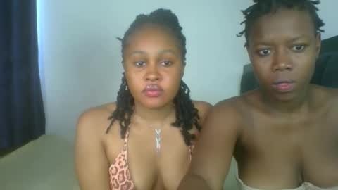 exotic_cutiee online show from April 18, 9:12 am