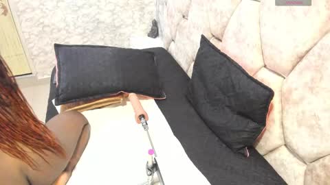 Snapshot of exotic_ebony_ chatting on September 20, 7:56 pm Alison online show from September 20, 7:56 pm