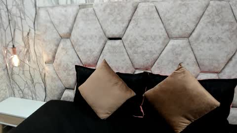 Snapshot of exotic_ebony_ chatting on October 10, 7:08 pm Alison online show from October 10, 7:08 pm