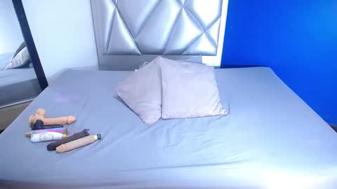 exotic_karmella online show from September 19, 9:36 pm