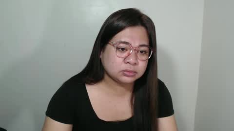 Snapshot of exoticpinayx chatting on January 25, 3:51 am SHANTAL MARIE online show from January 25, 3:51 am