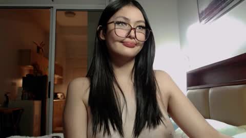 Candy  online show from December 21, 1:59 pm