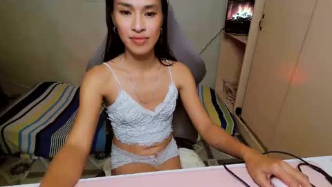 expensive_ruby online show from January 19, 4:36 pm