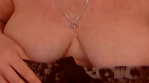 Snapshot of experiencedalana chatting on December 28, 10:44 pm Alana online show from December 28, 10:44 pm