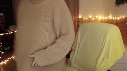 Crystal online show from February 16, 5:59 pm