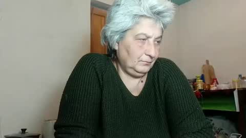 Snapshot of exquisitemature chatting on January 31, 9:05 pm ExquisiteMature online show from January 31, 9:05 pm