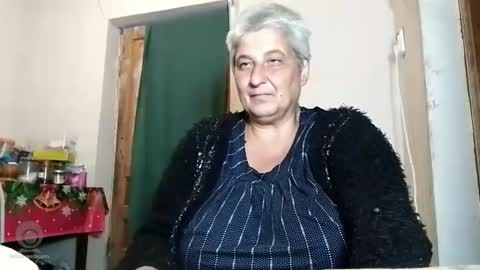 Snapshot of exquisitemature chatting on September 23, 10:41 pm ExquisiteMature online show from September 23, 10:41 pm