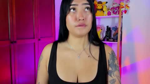 Emily online show from October 18, 6:53 pm