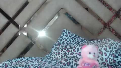 eyshaexotii online show from February 24, 3:38 am