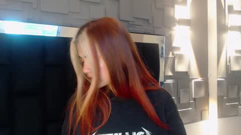 fabzy online show from February 15, 11:31 am