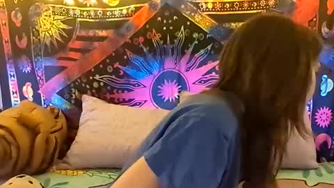 Faerie 3 online show from March 15, 2:02 am