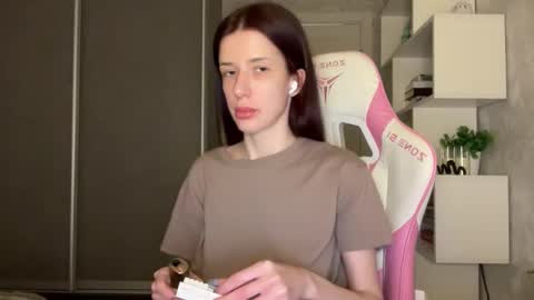 Bloom  online show from February 22, 5:47 pm