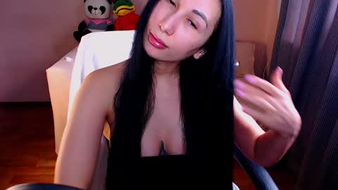 Snapshot of fairy_elli_hot chatting on February 3, 12:14 pm Elli online show from February 3, 12:14 pm