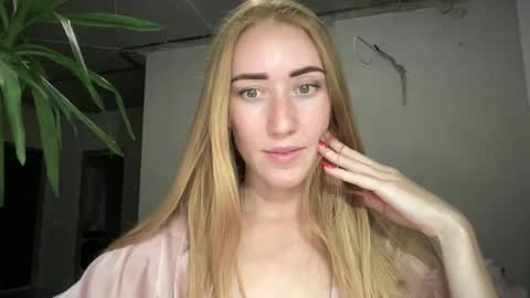 Snapshot of fairy_face chatting on September 11, 8:53 pm fairy_face online show from September 11, 8:53 pm