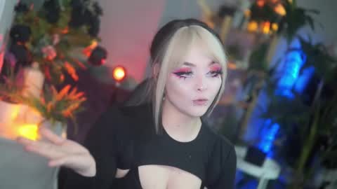 faith_chan online show from October 13, 3:09 am