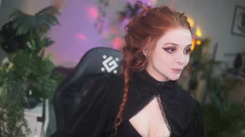 faith_chan online show from May 11, 4:25 am