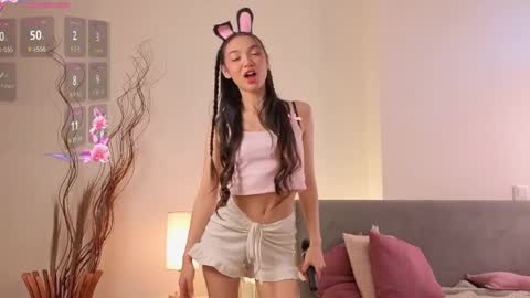 My name is Milisa  online show from April 11, 11:03 am