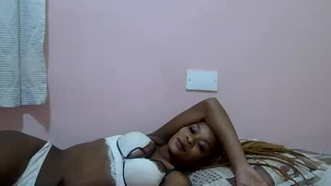 faizah_ online show from June 11, 12:32 am