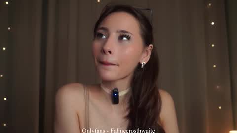 Kaori online show from November 13, 7:35 pm