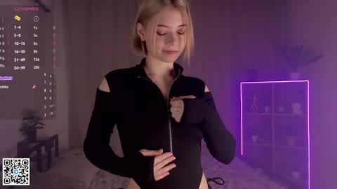 Emilia online show from February 1, 4:24 am