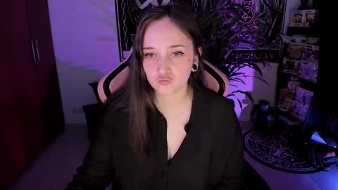 Snapshot of fallenag__ chatting on February 11, 11:54 pm OF fallenag 1 online show from February 11, 11:54 pm