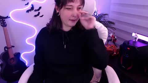 Snapshot of fallenag__ chatting on October 18, 11:06 pm OF fallenag 1 online show from October 18, 11:06 pm