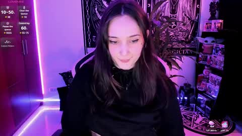 Snapshot of fallenag__ chatting on February 15, 12:48 am OF fallenag 1 online show from February 15, 12:48 am